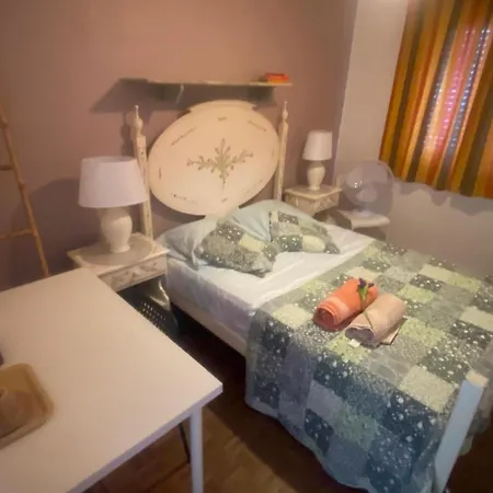 Homestay Lime House Armacao de Pera